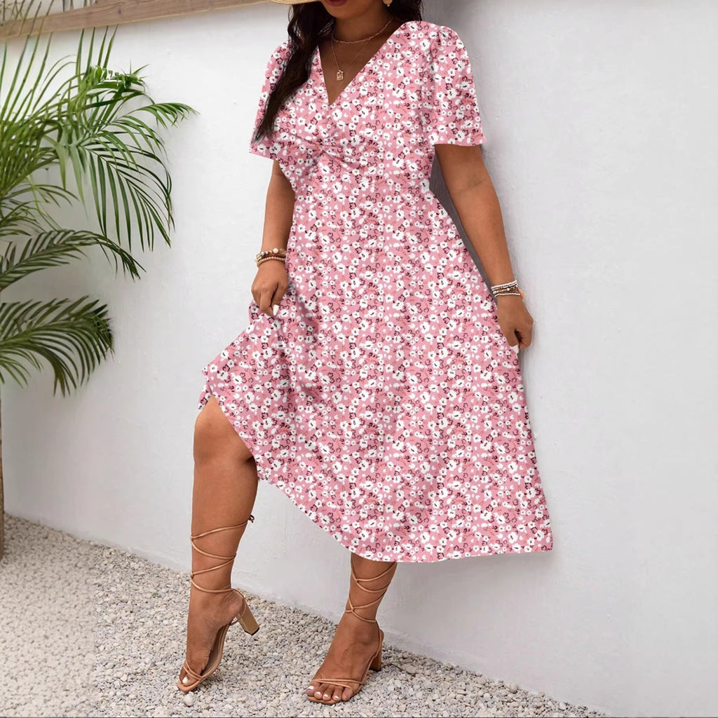 Sommerliches V-Neck Blumenkleid in grossen Grössen | LuxeStyle