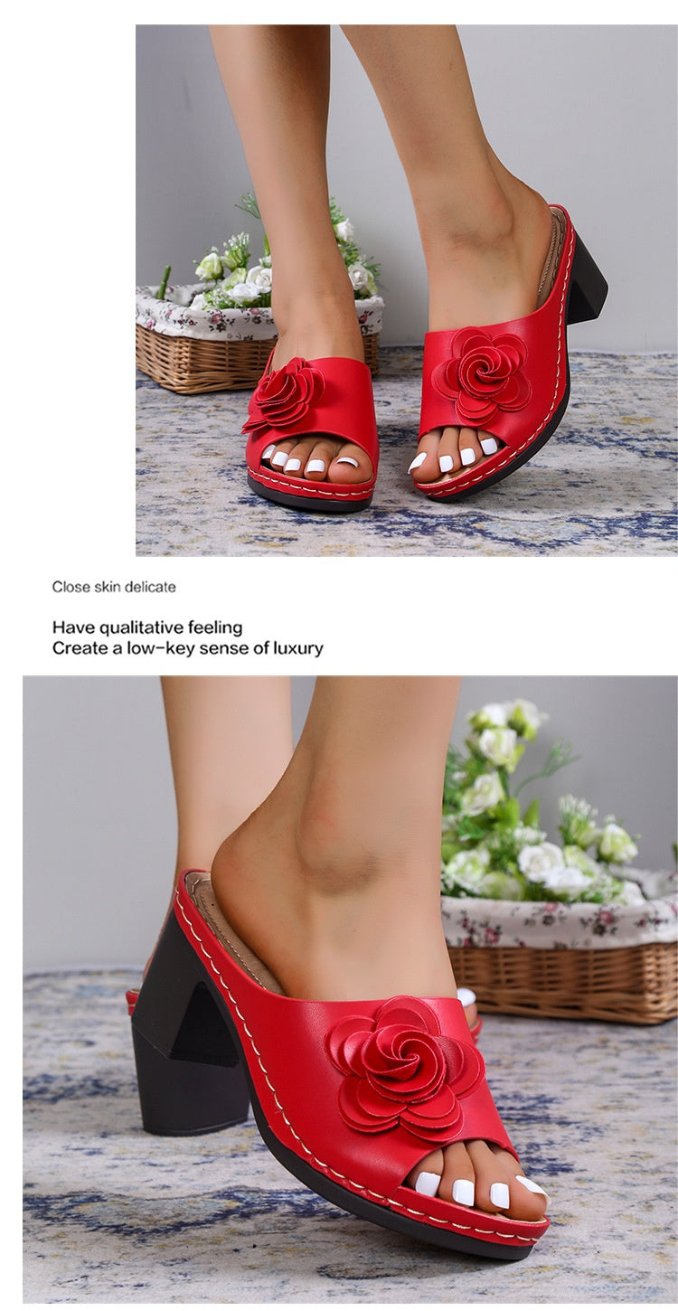 Keilabsatz-Sandalen mit Blumen-Applikation – Bild 7 | LuxeStyle