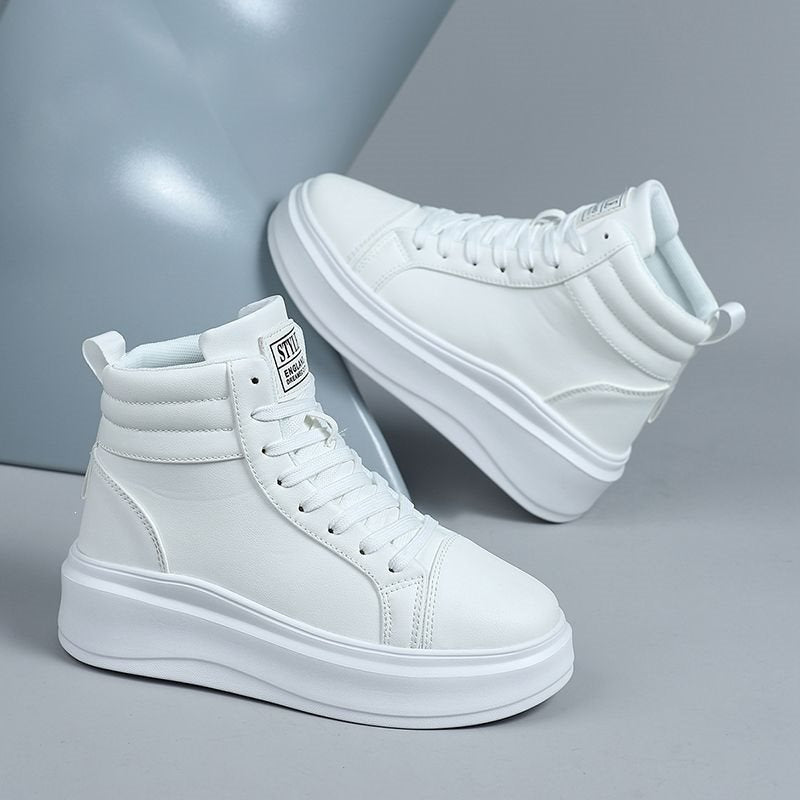 Hohe Sneaker