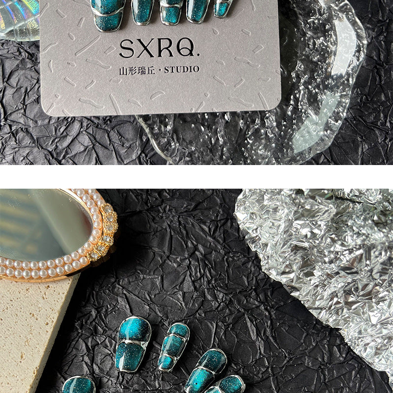 Aufklebe-Fingernägel Blau Sternenhimmel – Bild 2 | LuxeStyle