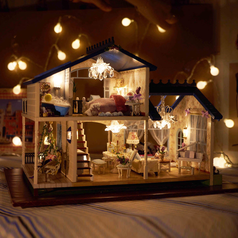 DIY Miniatur-Villa "Provence Cottage" mit Musik – Bild 4 | LuxeStyle