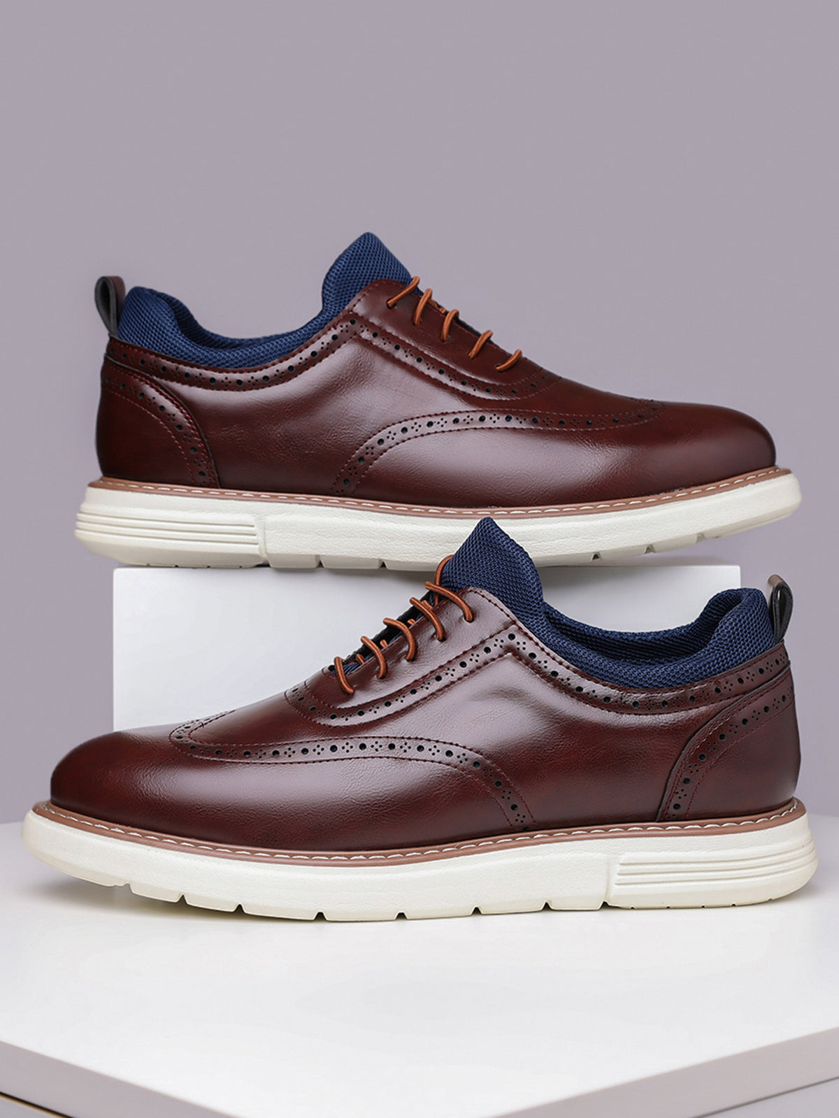 Leder Sneaker mit atmungsaktivem Obermaterial – Bild 9 | LuxeStyle