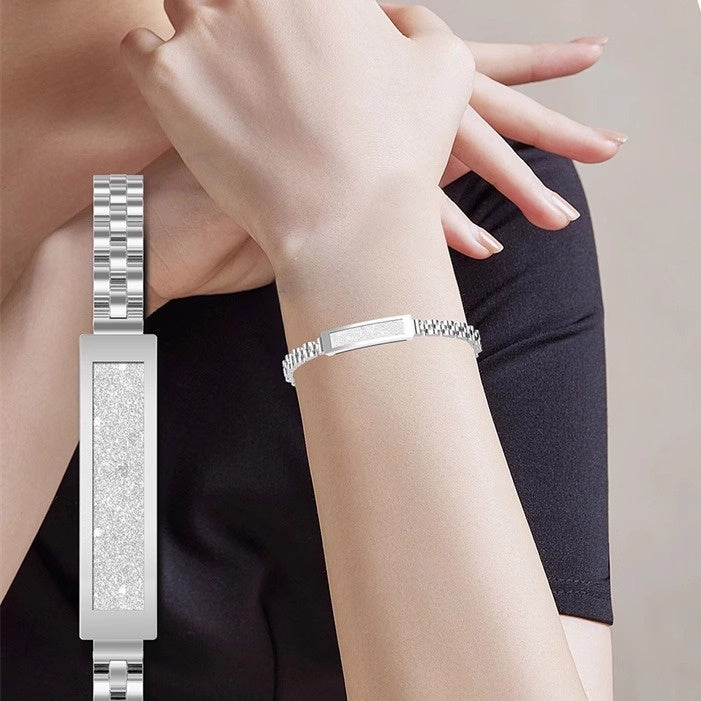 Gesundheits-Armband mit Herzfrequenzmessung – Bild 4 | LuxeStyle