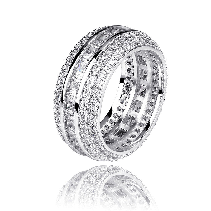Vergoldeter Ring mit Zirkonia-Steinen – Bild 3 | LuxeStyle