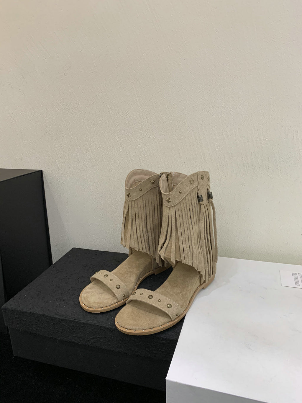 Designer-Roman Sandalen mit Ziersteppnähten