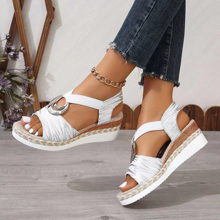 Keilabsatz-Sandalen mit Hanfseil & Metallschnalle – Bild 4 | LuxeStyle