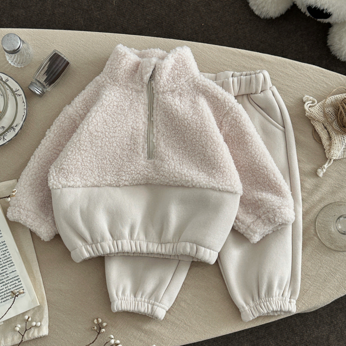 Baby Lammwoll Pullover mit Stehkragen – Bild 6 | LuxeStyle