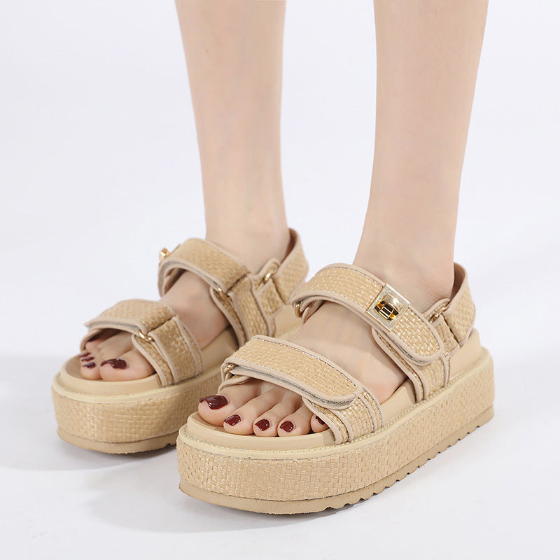 Geflochtene offene Sandalen für Damen – Bild 3 | LuxeStyle