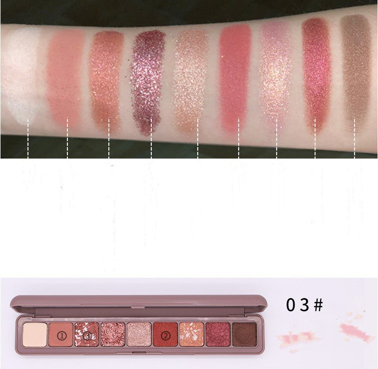 Lidschatten-Set mit neun schimmernden Farben – Bild 3 | LuxeStyle