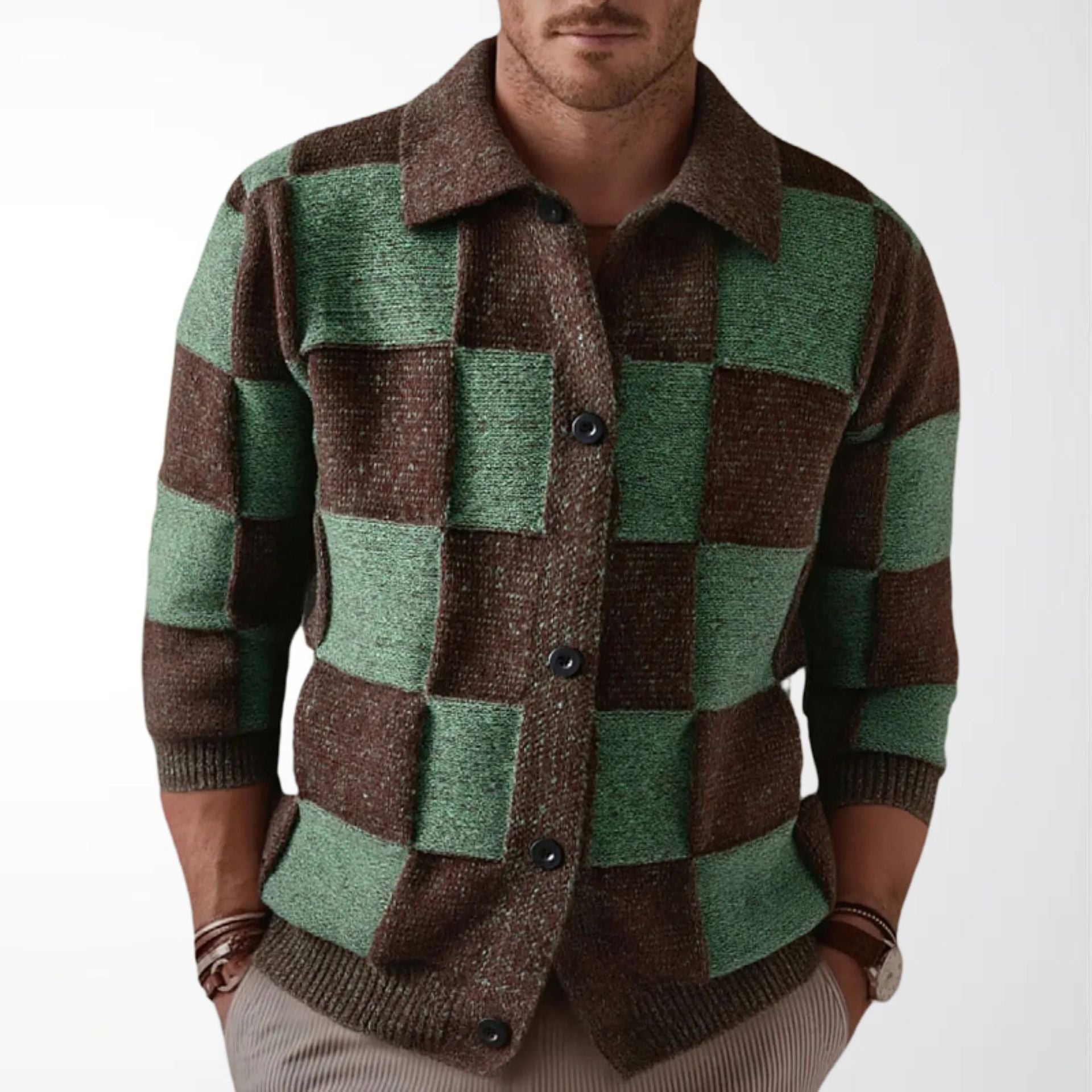 Klassischer Herren-Cardigan im Herbst-Look