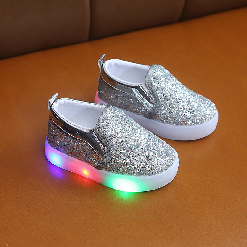 LED-Sneakers für Kinder mit Pailletten – Bild 3 | LuxeStyle