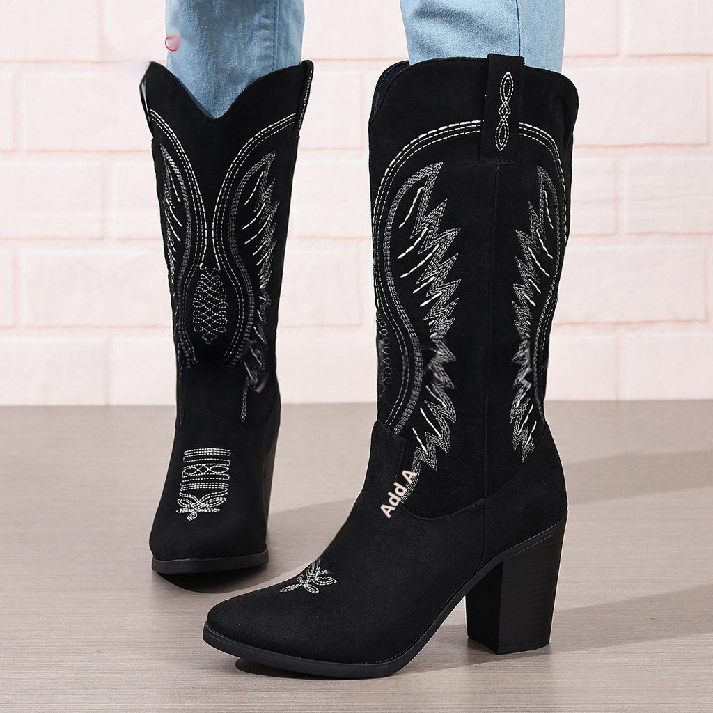 Pointed Mid-Heel Denim Boots mit Blumenstickerei