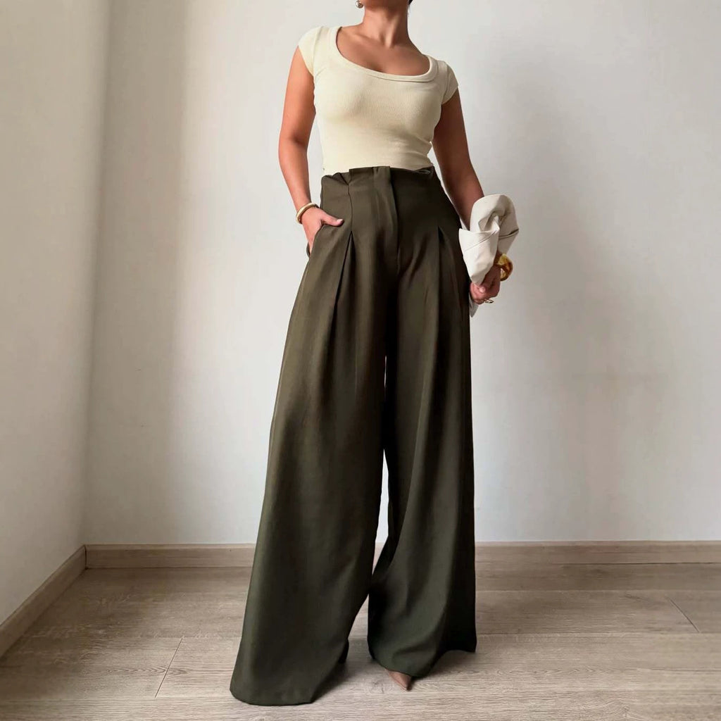 Weite Hose mit hohem Bund
