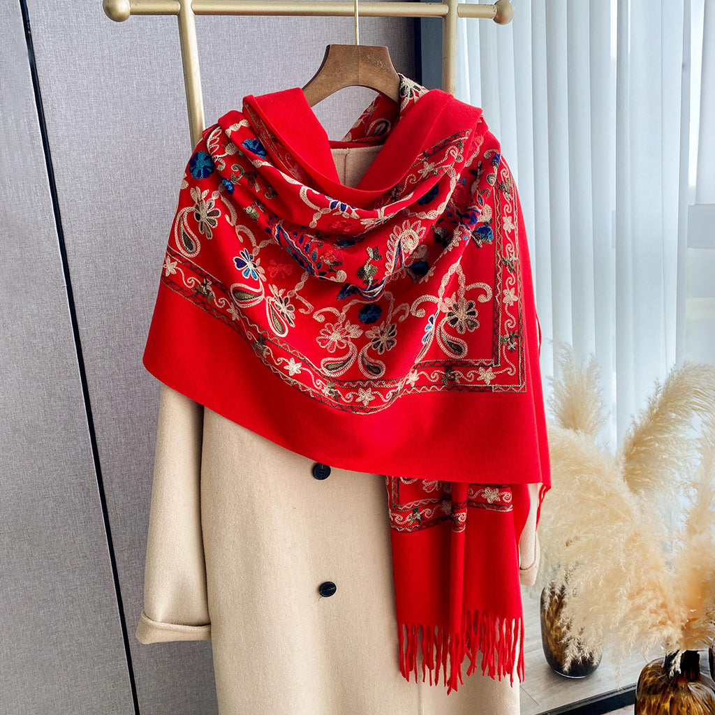 Schal mit Ethno-Muster – Bild 3 | LuxeStyle