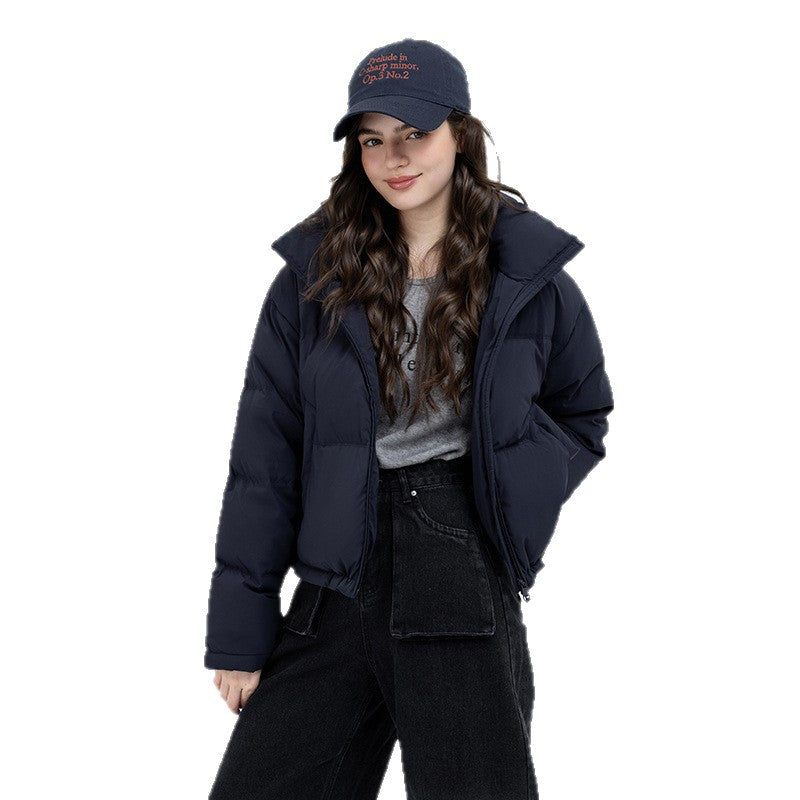 Kurze Daunenjacke mit Stehkragen – Bild 3 | LuxeStyle