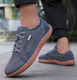 Farbe: Grau