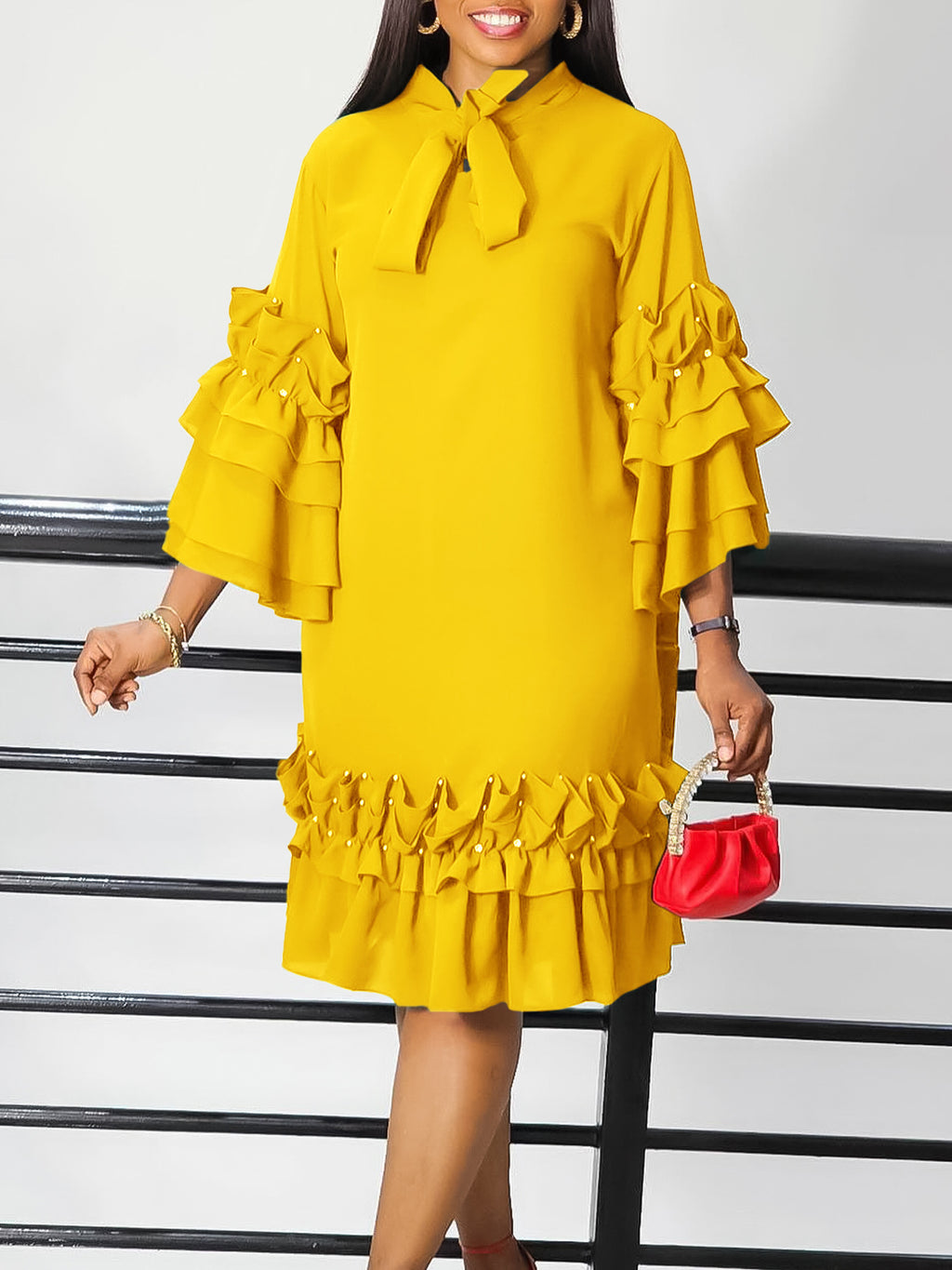 Elegantes Damenkleid mit Glockenärmeln | LuxeStyle