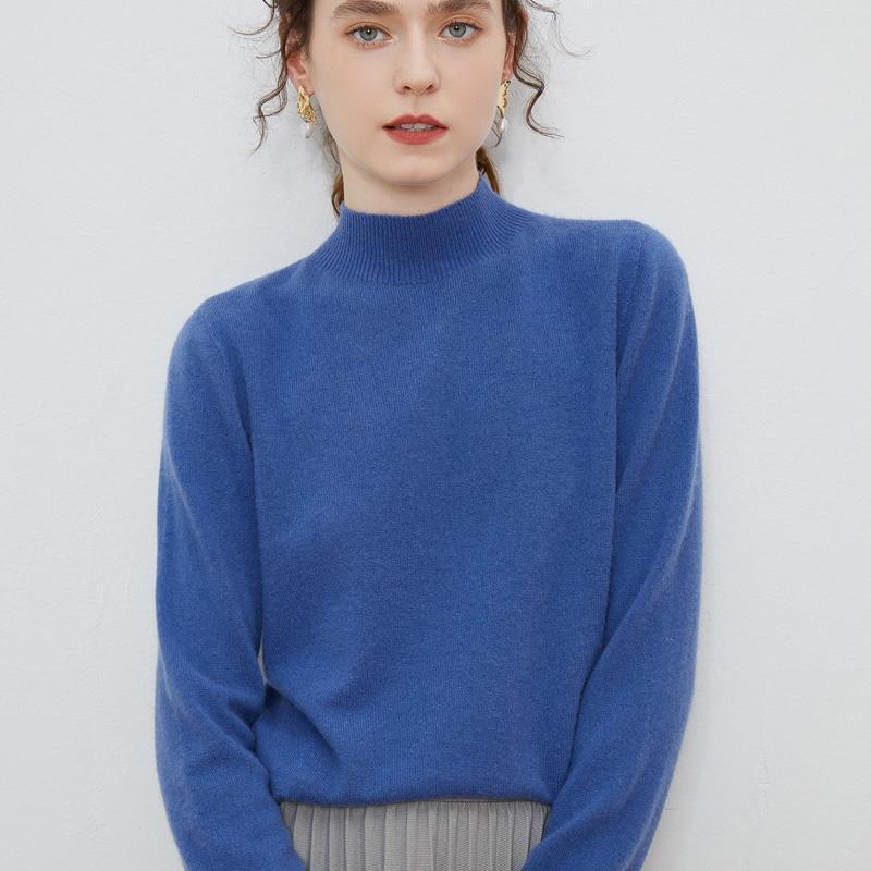 Wollpullover mit Halbkragen
