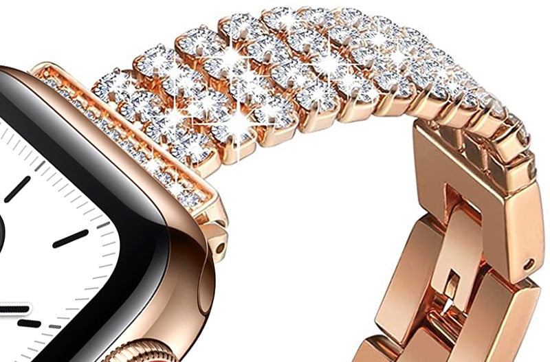 Vierreihiges Metallarmband mit Strasssteinen – Bild 4 | LuxeStyle