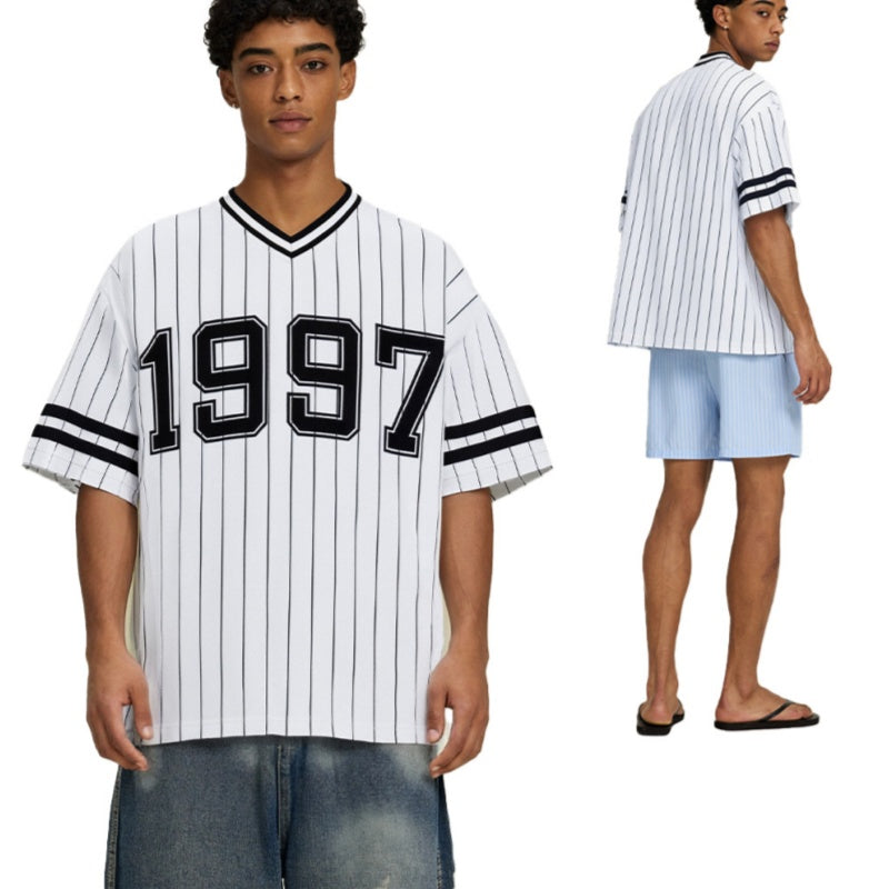 Gestreiftes Herren-T-Shirt mit V-Ausschnitt