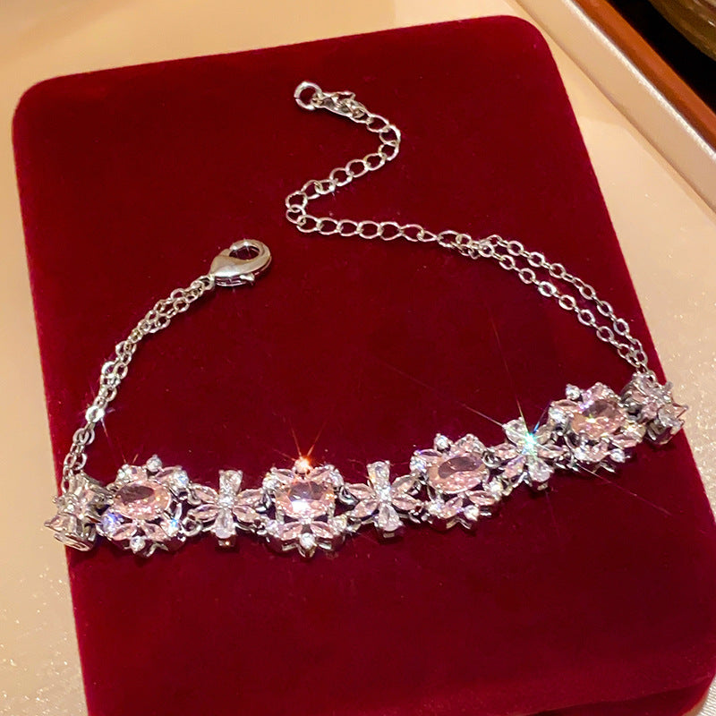 Eleganter Zirkonia-Armreif im Pariser Stil – Ansicht 2