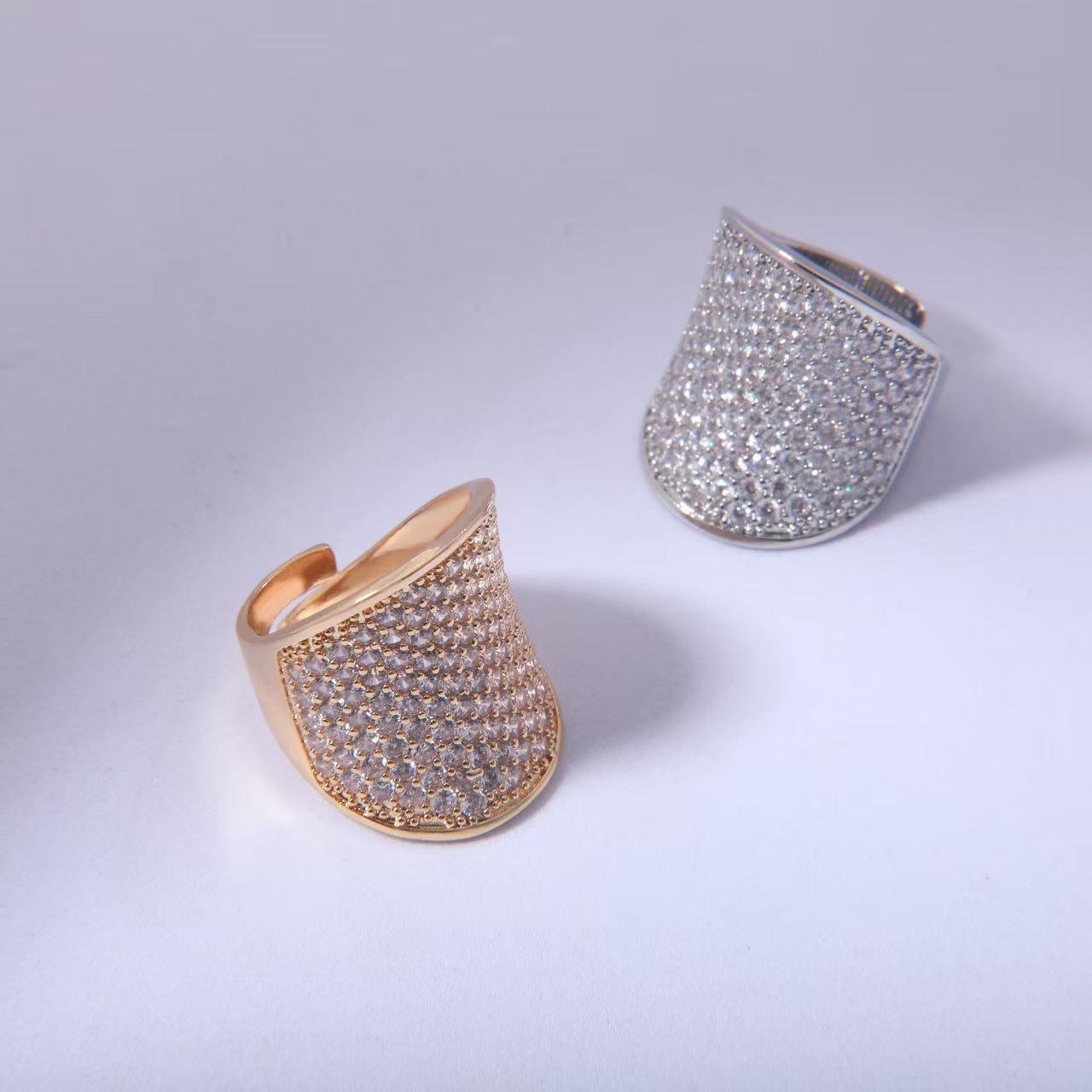 Voll-Diamant Statement Ring japanisch-koreanisch