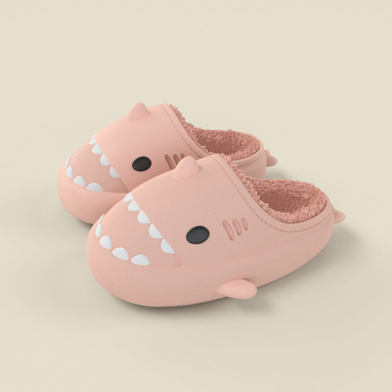 3D Cartoon Hai EVA Kinder Badeschuhe – Bild 10 | LuxeStyle