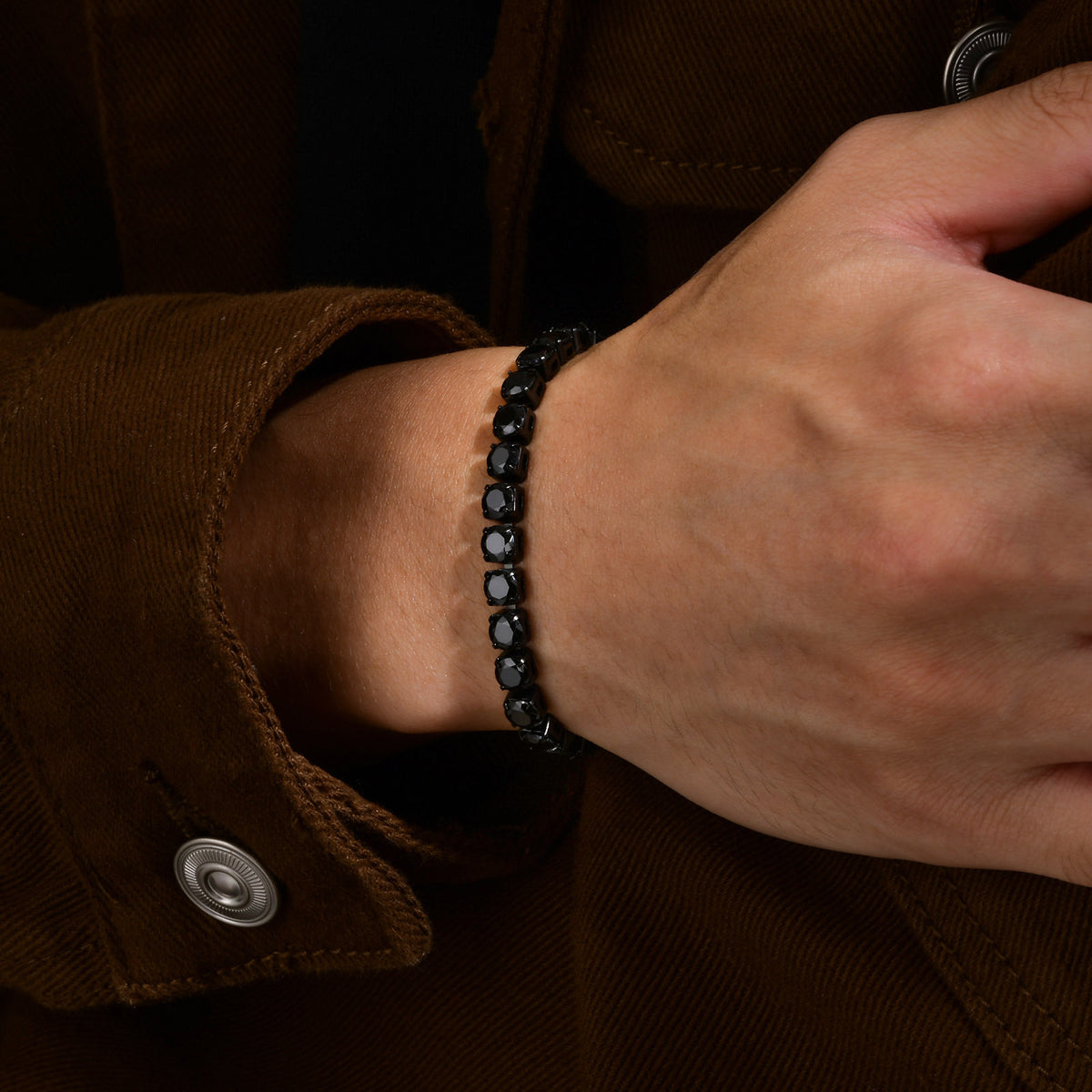 Edles Tennis-Armband mit schwarzen Zirkonia – Bild 2 | LuxeStyle