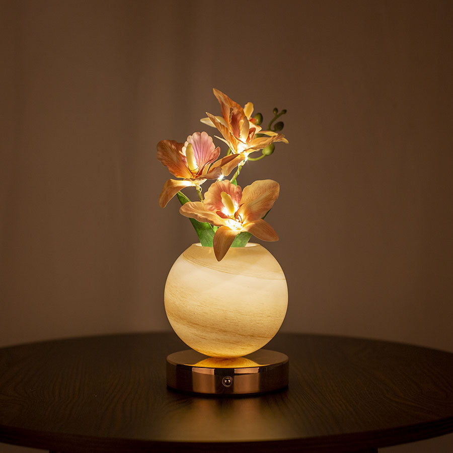 Phalaenopsis Planet Tischlampe – Bild 4 | LuxeStyle