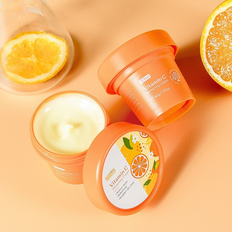 Vitamin‑C‑Feuchtigkeitspflege‑Set für Mischhaut – Bild 3 | LuxeStyle
