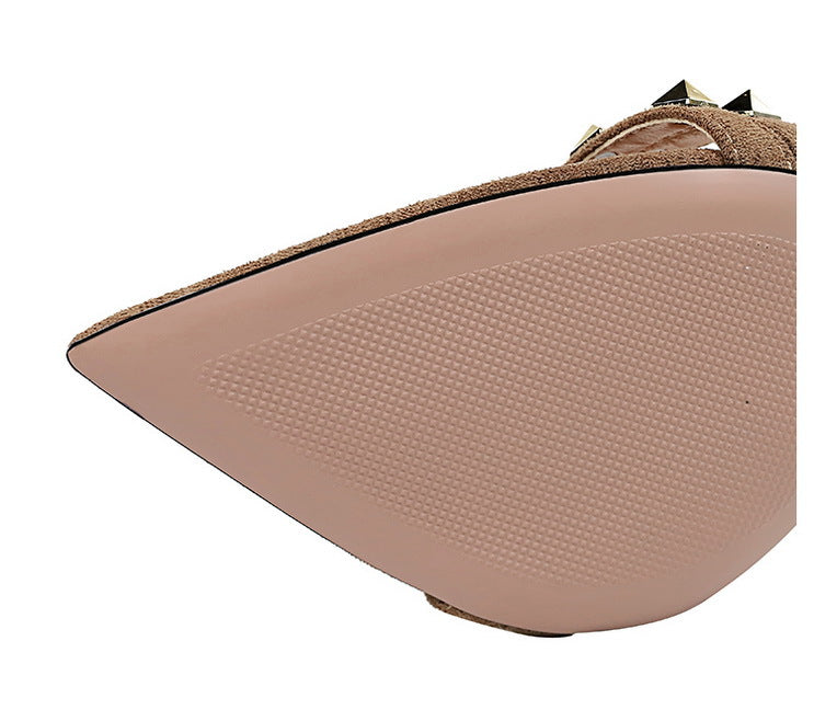 Schwarze Stiefeletten mit Wild-Kunstleder-Oberfläche – Bild 2 | LuxeStyle