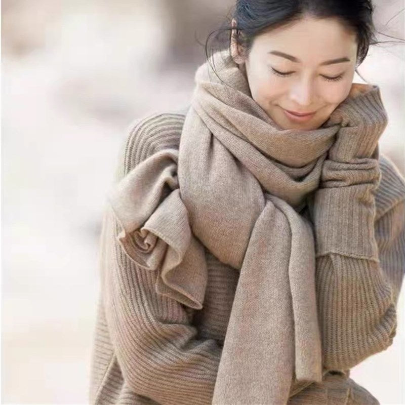 Wollschal für Winter – einfarbig – Bild 3 | LuxeStyle