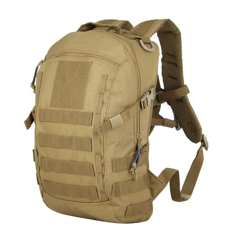 Taktischer Outdoor-Rucksack für Männer – Bild 8 | LuxeStyle