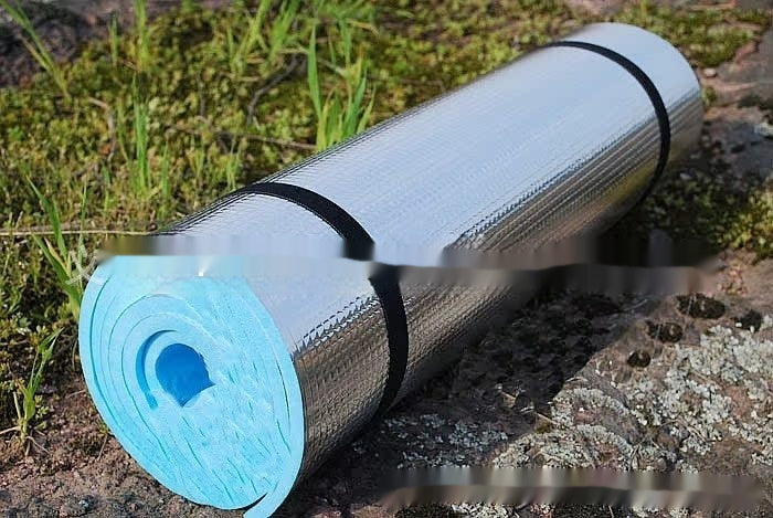Wasserdichte Outdoor-Matte aus Aluminiumfolie – Bild 3 | LuxeStyle