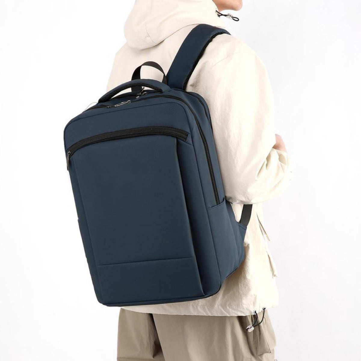 Business-Rucksack für den Arbeitsweg, 20-35 L – Bild 2 | LuxeStyle