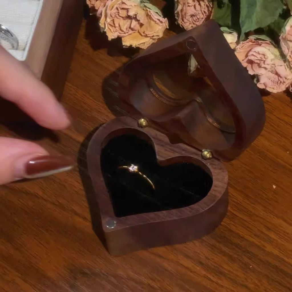 Damen-Ring mit Zirkon – Bild 5 | LuxeStyle