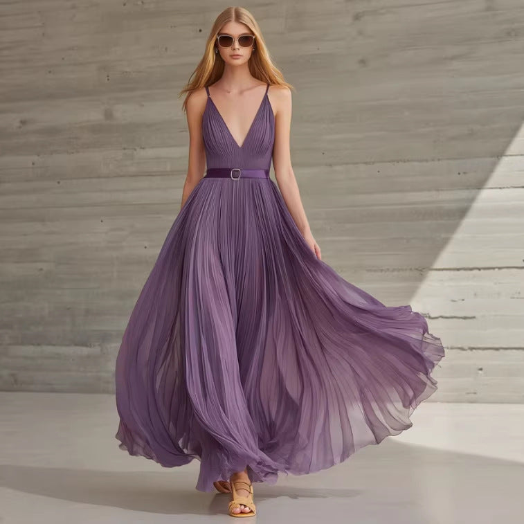Elegantes Plisseekleid aus Chiffon mit V-Ausschnitt – Bild 2 | LuxeStyle
