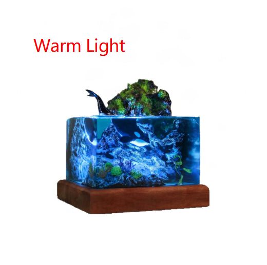 Orca & Diver Epoxy Resin Tischlampe – Bild 3 | LuxeStyle