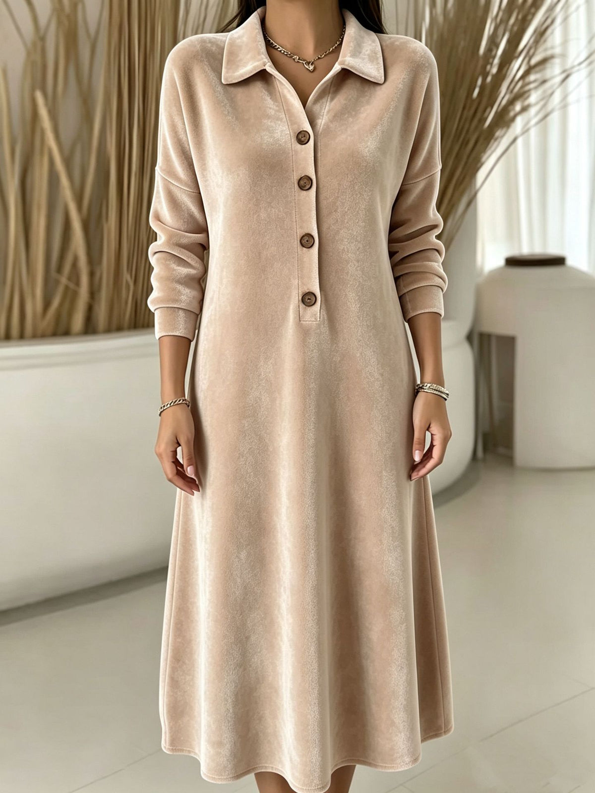Samtkleid mit Knopfleiste und langen Ärmeln – Bild 6 | LuxeStyle