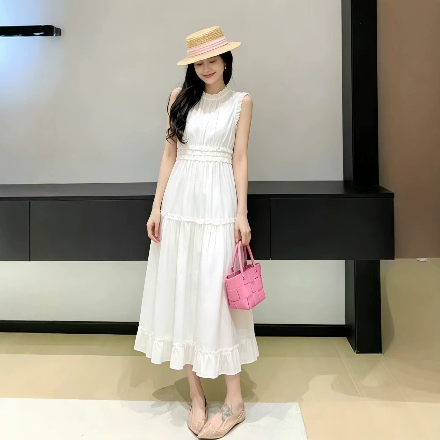 Ärmelloses Sommerkleid im französischen Stil