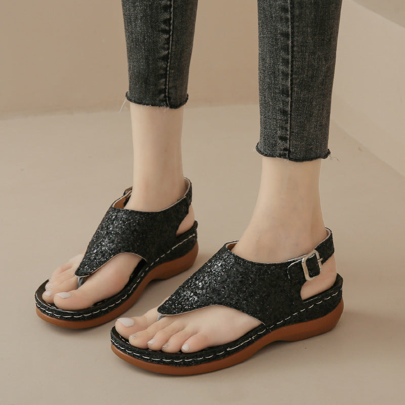 Keilsandalen mit Zehentrenner | LuxeStyle