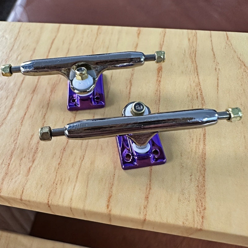 Mini-Finger-Skateboard-Brücke