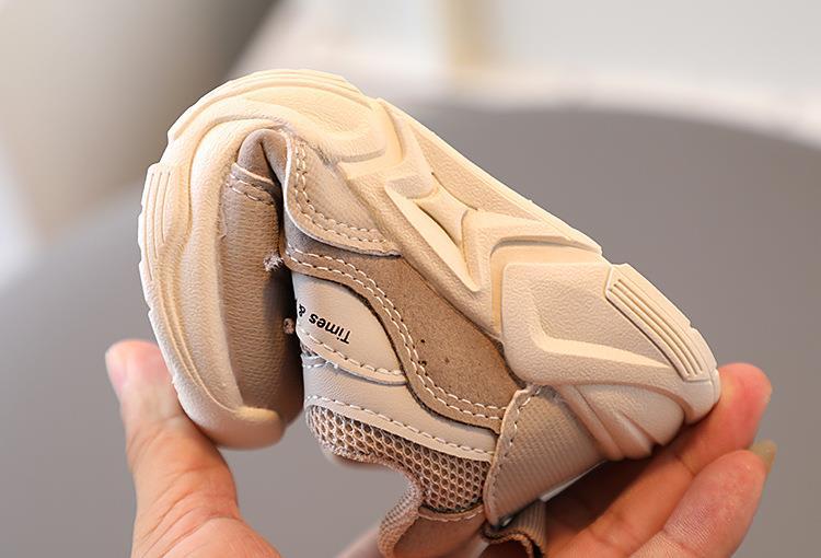 Atmungsaktive Mesh-Schuhe für Mädchen