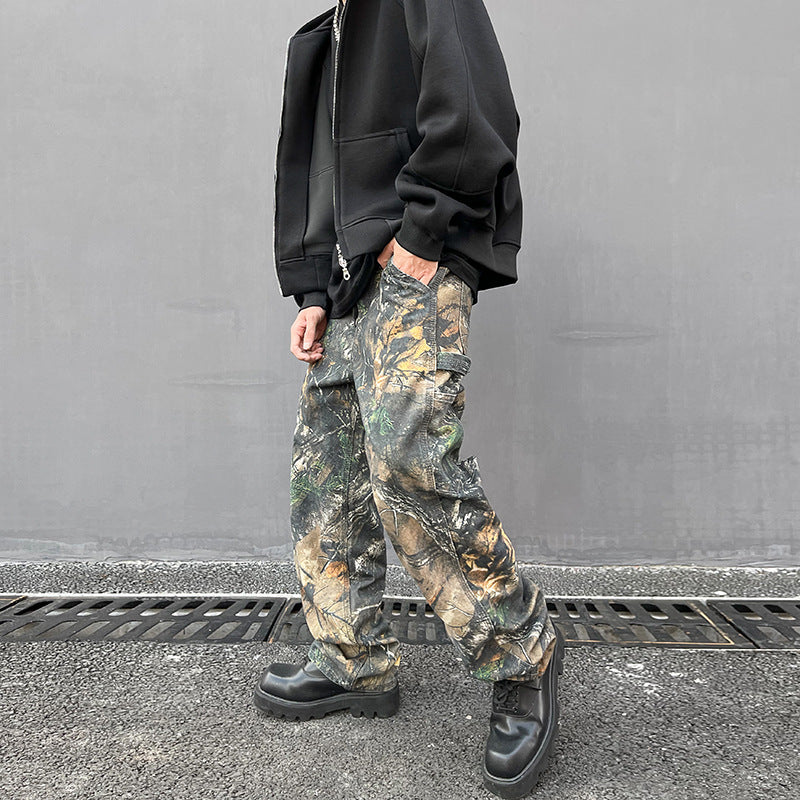 Herrenjeans Camouflage-Print