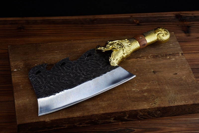 Drachenknochen-Hackmesser – Gold Edition – Bild 2 | LuxeStyle