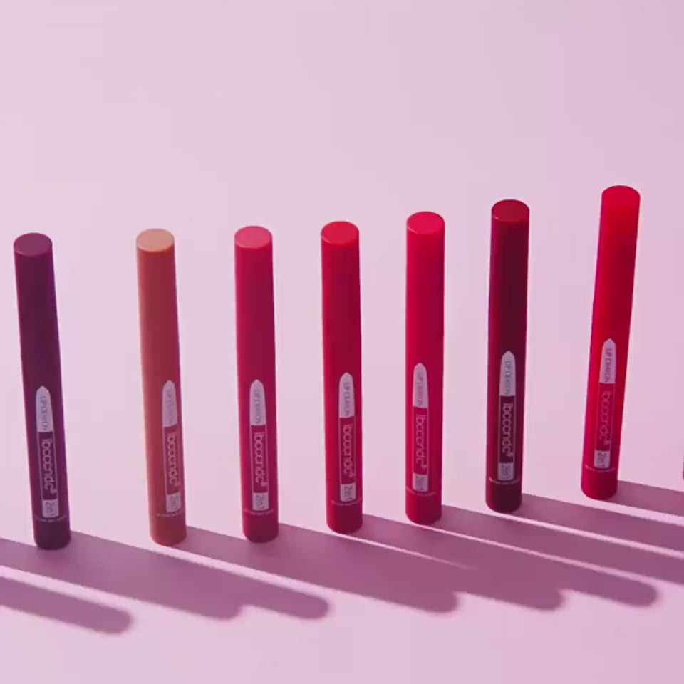 Zwei-in-einem Lippenstift und Lippenstiftliner