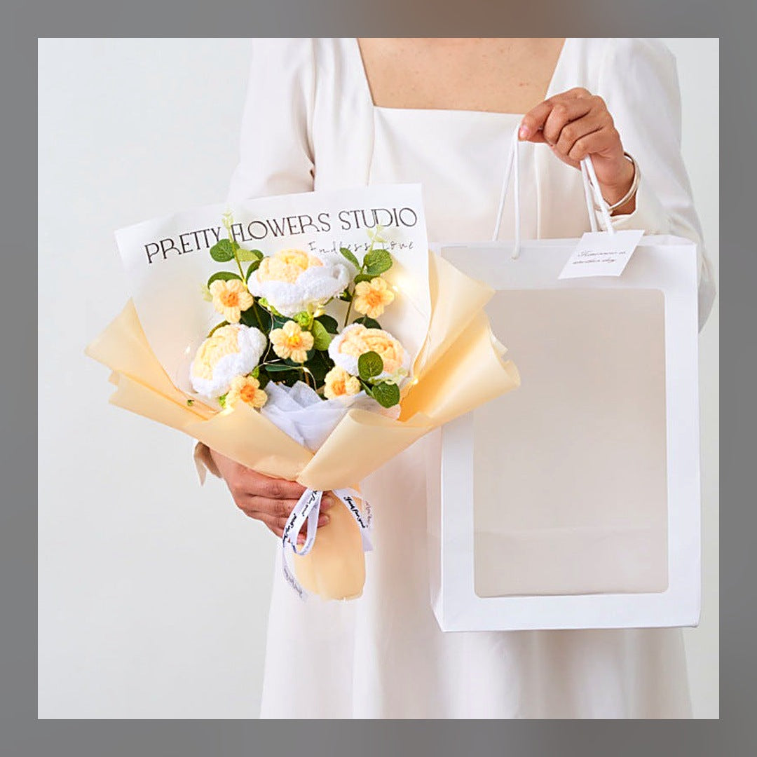 LuxeStyle-Edit · Strickblumen-Strauss «Fleur» · Handgestrickt, ewig