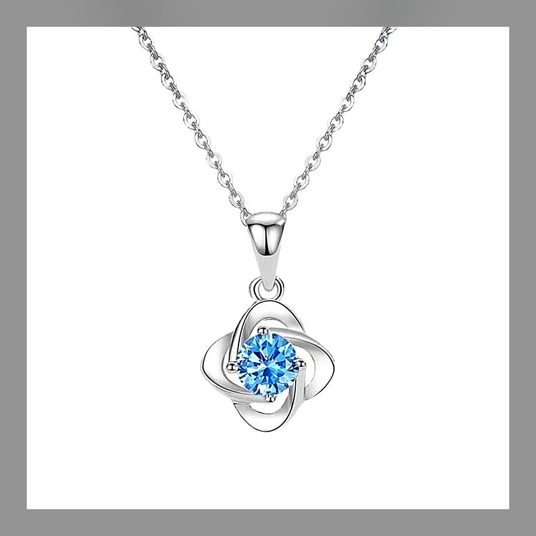 LuxeStyle-Edit · Zirkonia-Kette «Stella» · Kleeblatt-Anhänger, Silber-Optik